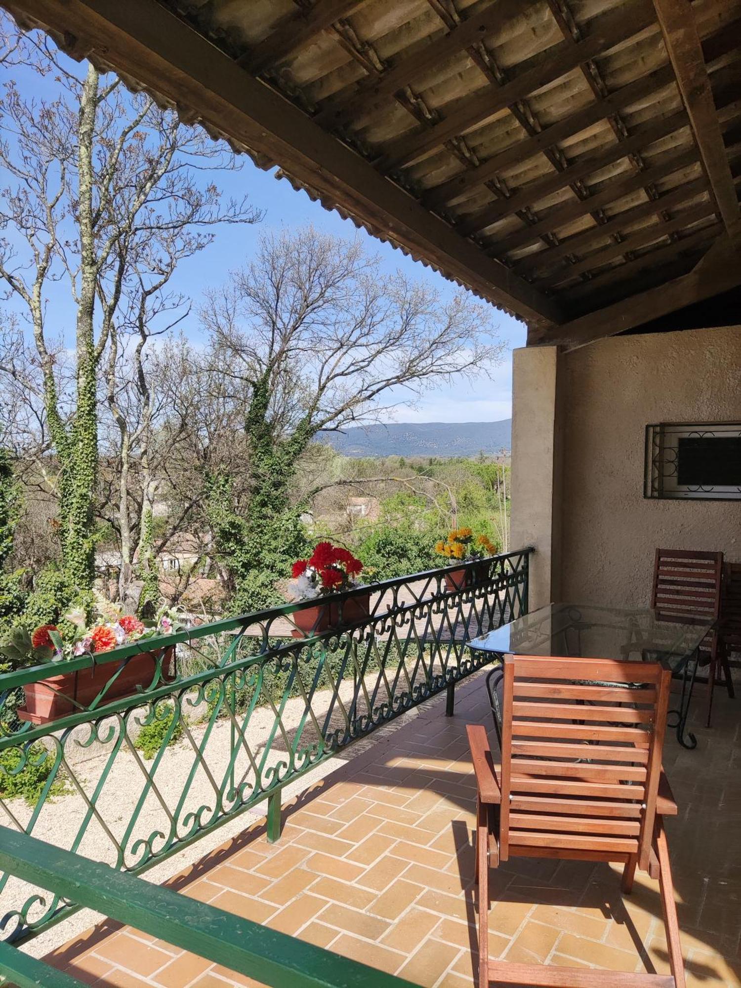Maison Confortable A Ansouis Dans Le Luberon Kültér fotó